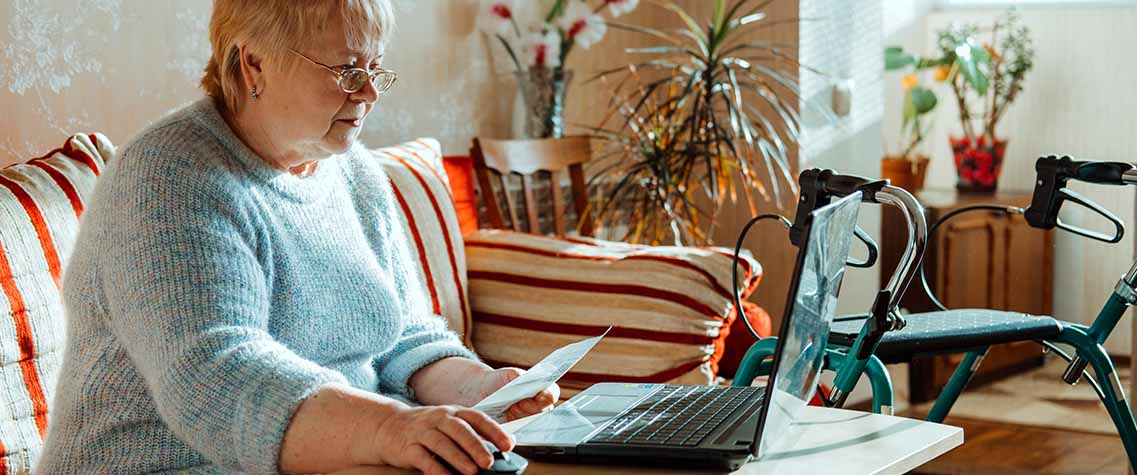 Etiam erat velit scelerisque in lacus sed